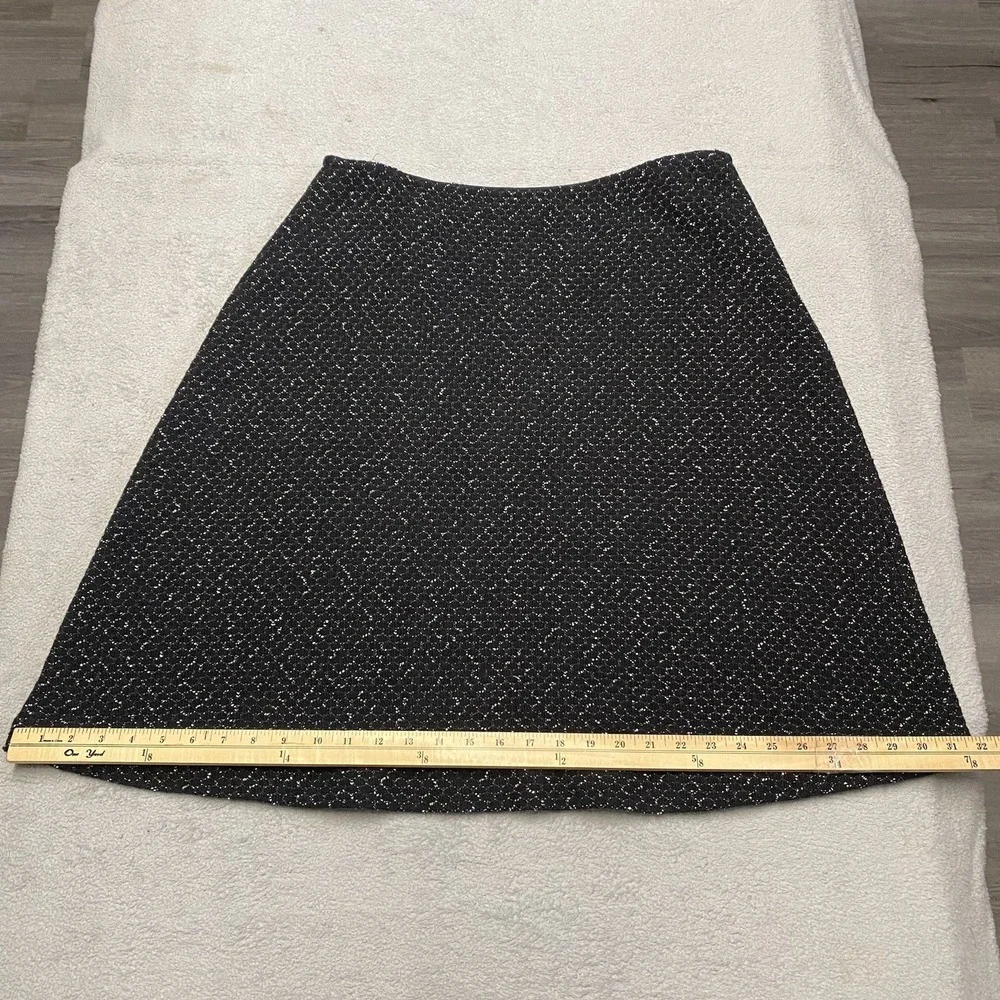 St John Skirt Size 14 Black White Wool Blend Textured Knit A Line‎ Old Money USA